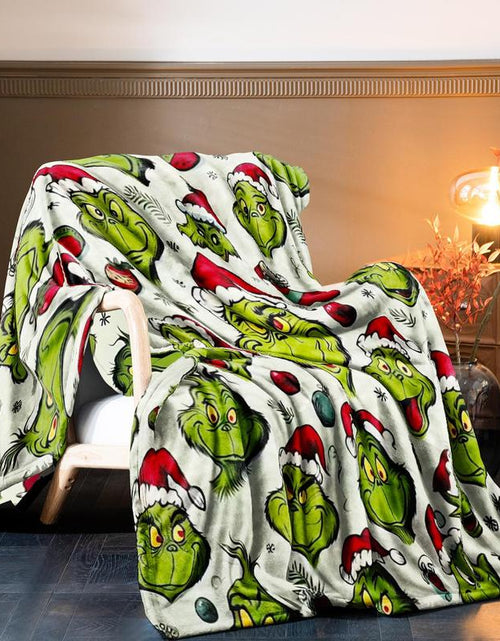 Load image into Gallery viewer, Grinch Pattern Throw Blanket
