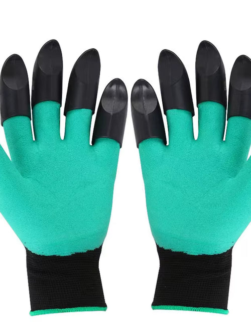 Load image into Gallery viewer, ClawMaster Garden Gloves – Digging &amp; Planting Gloves with Non-Slip Grip and Built-In Claws
